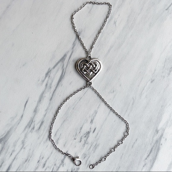 π΄ SALE ! red dot items are 2 for $25 . Bundle more than 3 and its $10 each π - Picture 12 of 13